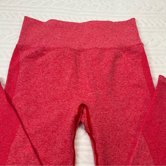 VS Pink - Womans Cherry Red High Waisted Seamless Yoga pants/leggings - Picture 2 of 9